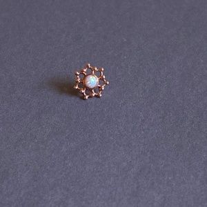 Alchemy Adornment Krystal threadless end—rose gold white opal